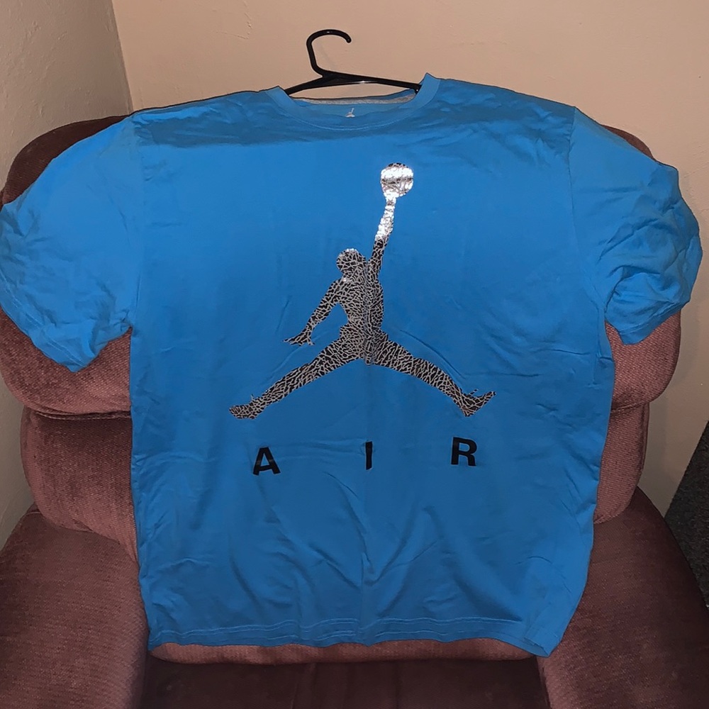 Jordan Mens Carolina Blue T Shirt Size XXL